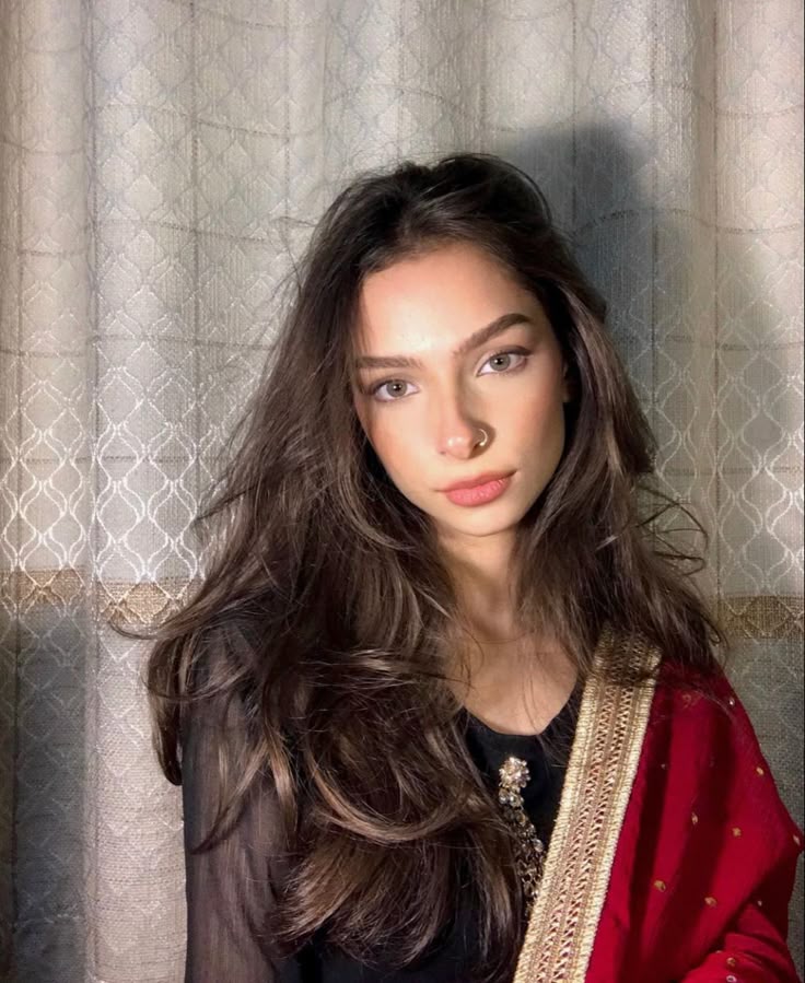 Ayesha Malik 